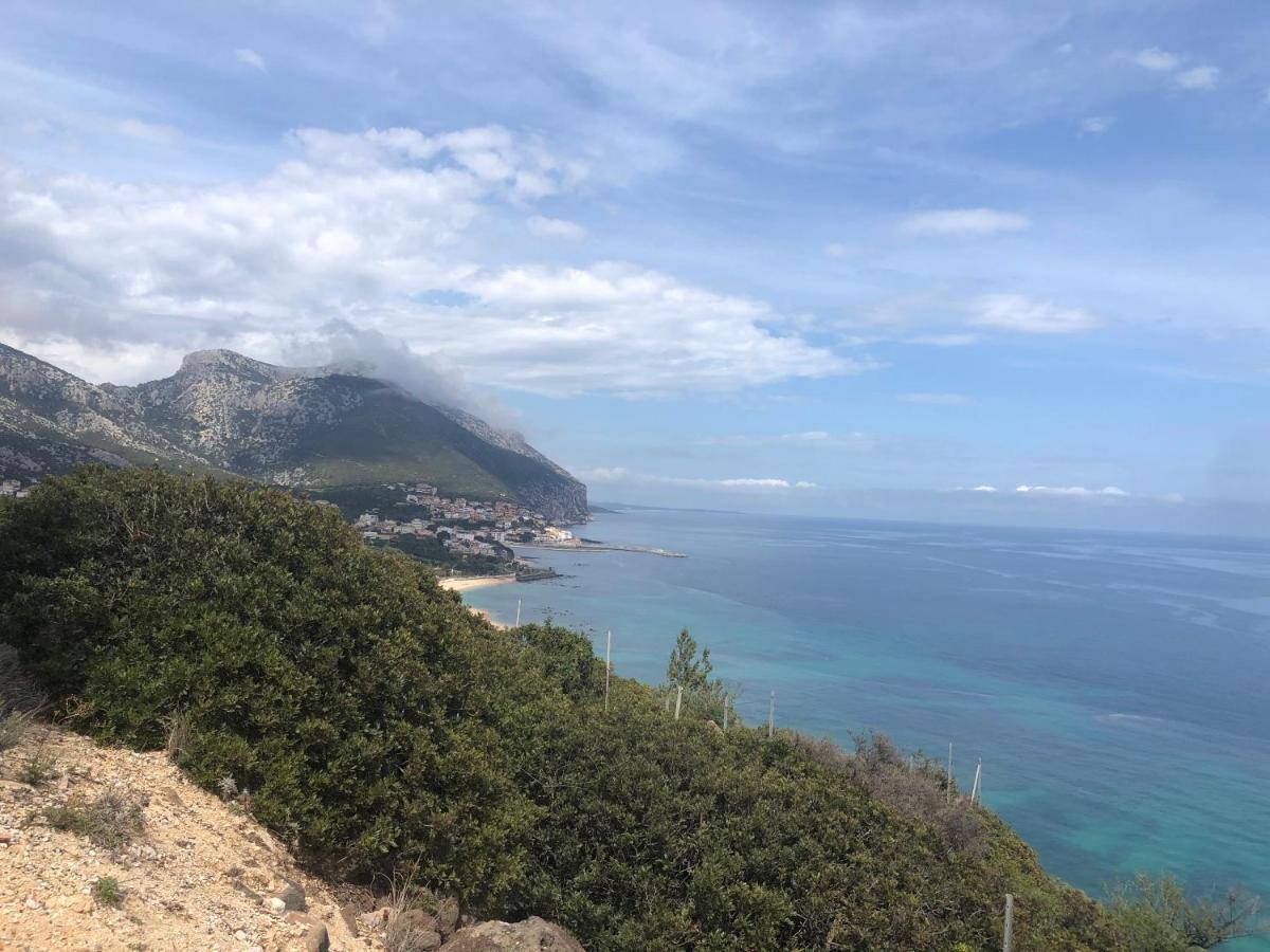 Cala Gonone, Casa I Pini Lägenhet Exteriör bild